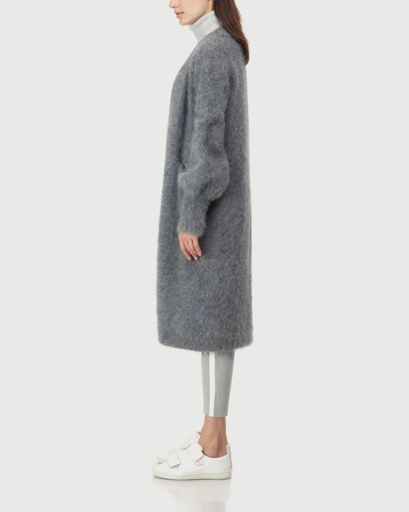 THE FUZZY – Dove Grey